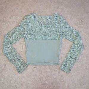 Abercrombie & Fitch Tops - Abercrombie & Fitch Crop Shirt Abercrombie & Fitch Tops - Abercrombie & Fitch Crop Shirt